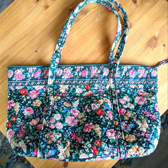 Vera Bradley Handbags - Vintage Vera Bradley Floral Tote